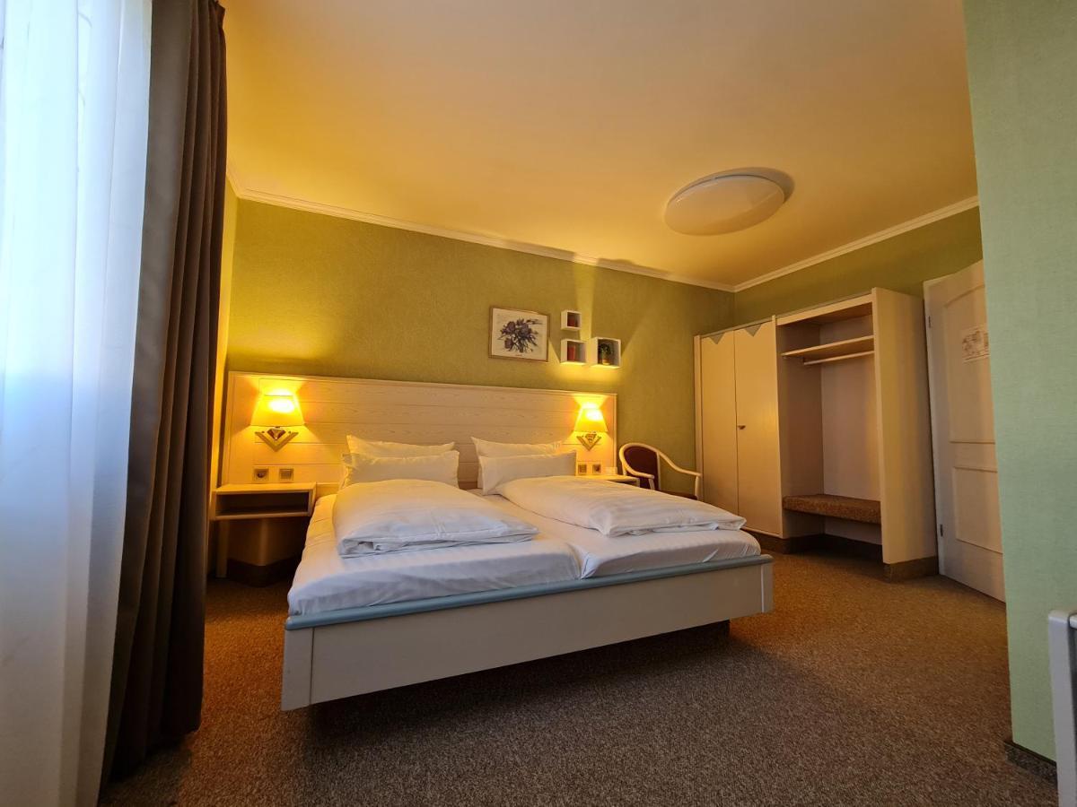 Ambiente Hotel garni Plauen Exterior foto