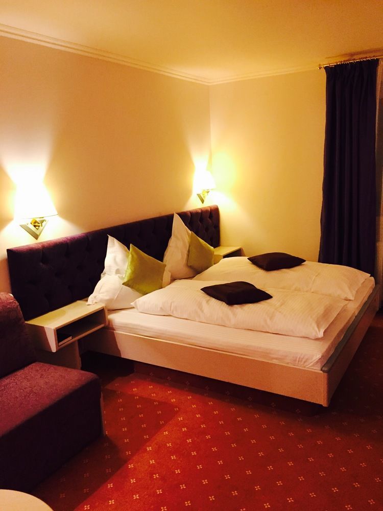 Ambiente Hotel garni Plauen Exterior foto
